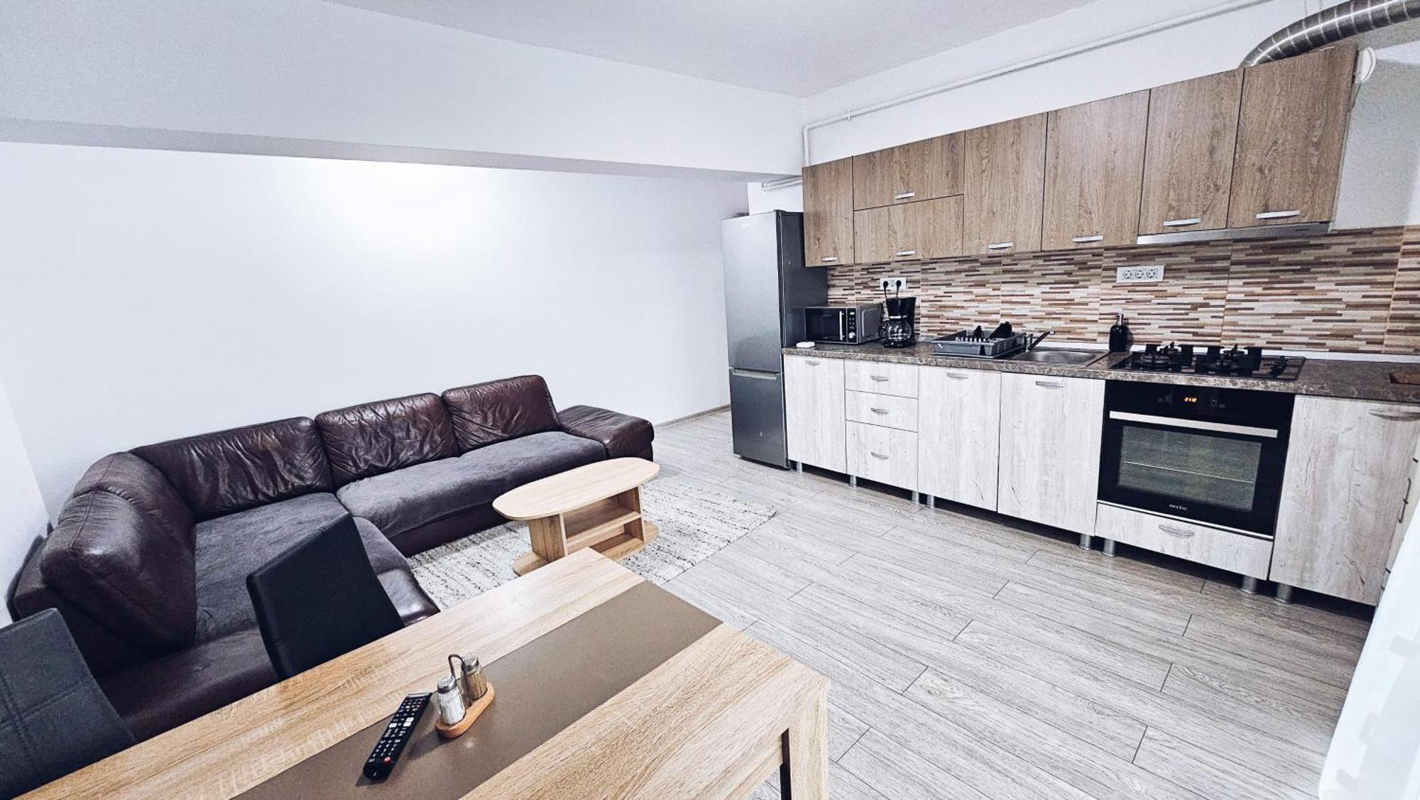 Apartament Dem Radulescu Râmnicu Vâlcea Exterior foto